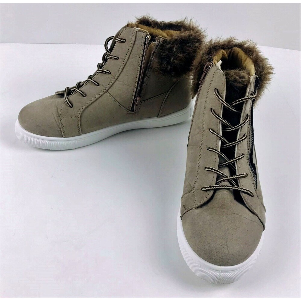Women’s Hiking Ankle Boots Fur TrimTan Faux Suede Lace up Comfort SZ 8.5 NEW